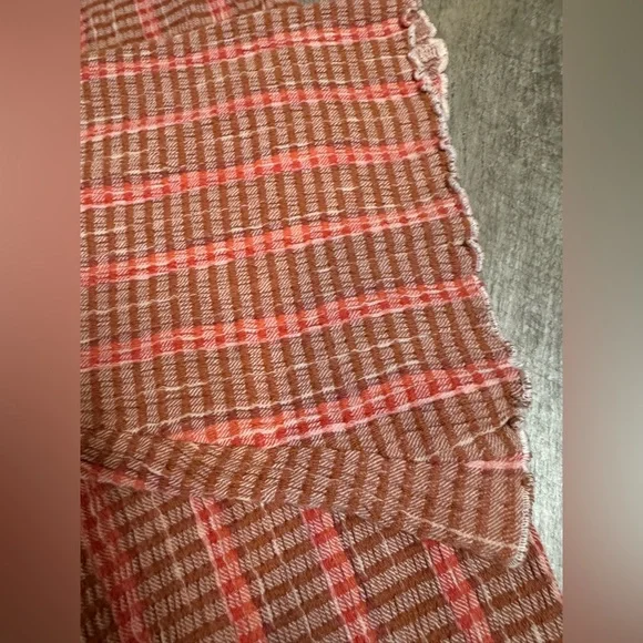 Free People, size XS sear sucker feel flare leg pants, tiny ruffle trim - Picture 2 of 8